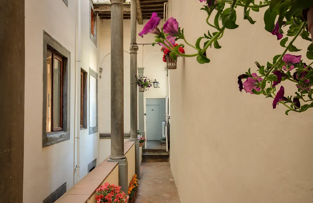 Residenza D'Epoca Borgo Albizi-1
