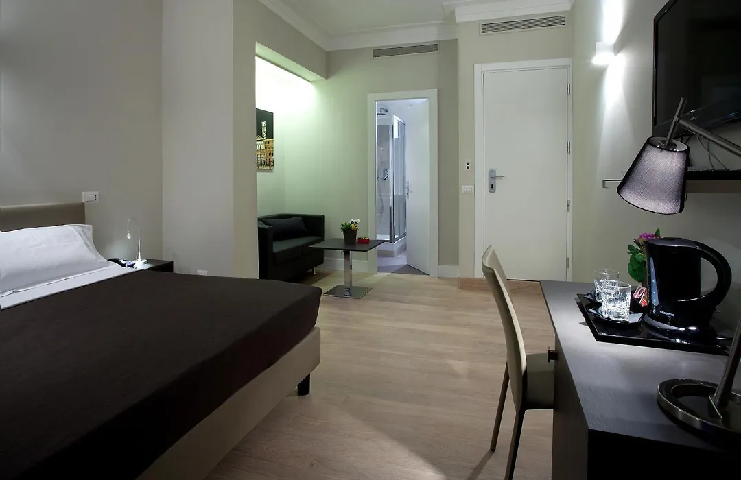 Regola Suite-1