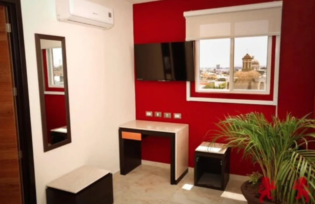 Hotel Leones-1