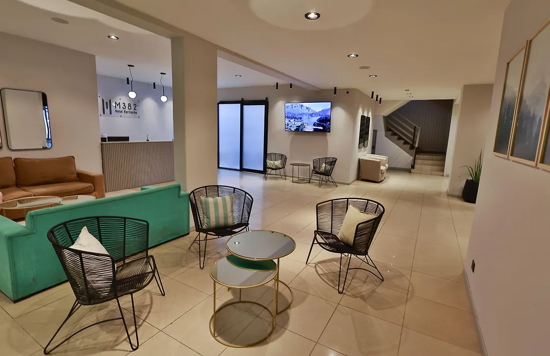 M382 Hotel Bariloche-1