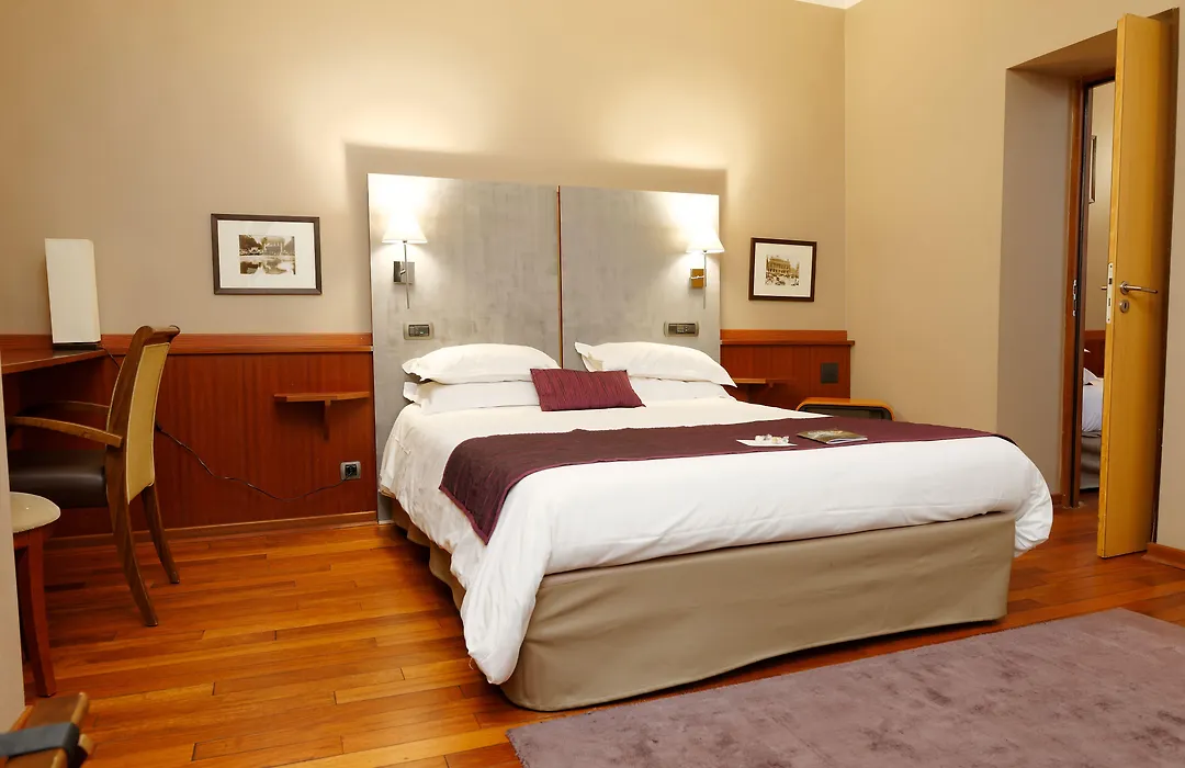 Hotel George Sand Opéra Paris-1
