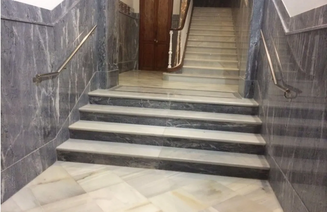 Hostal Larios-1