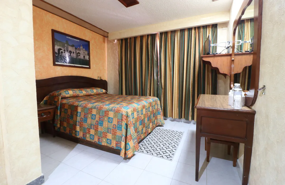 Hotel Isabel I-1