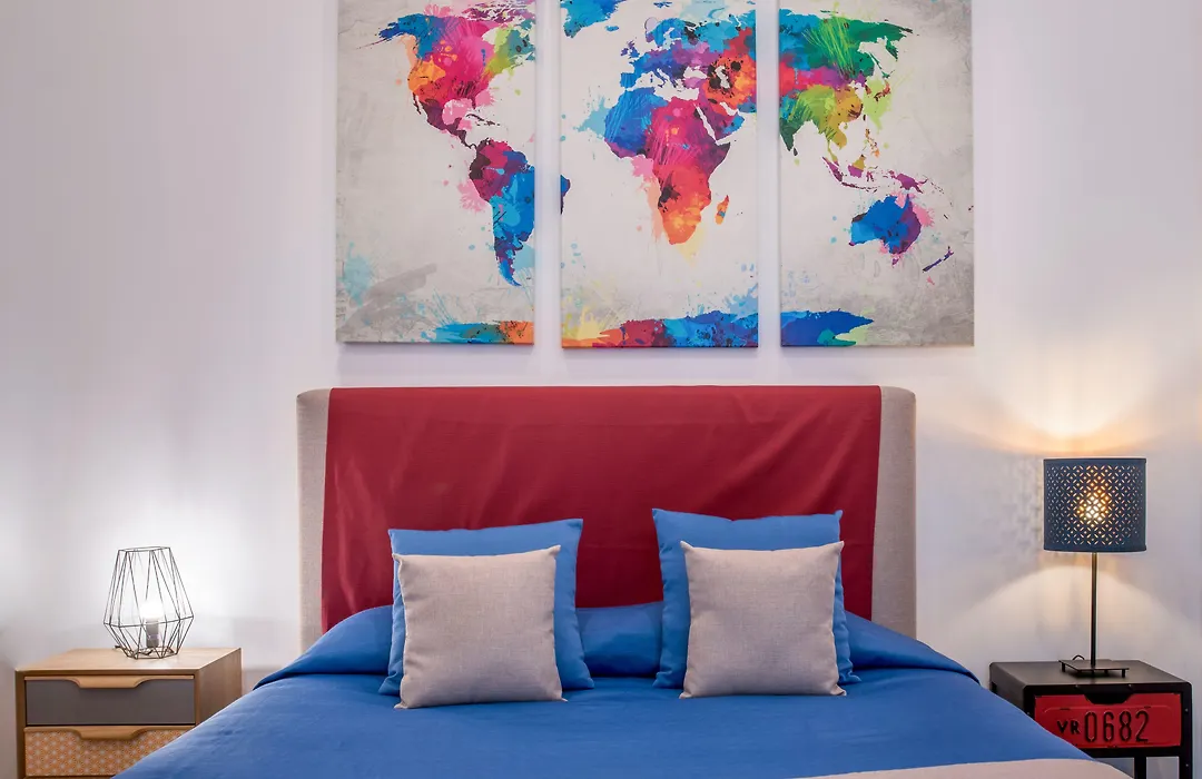 Napoliamo Guest House-1