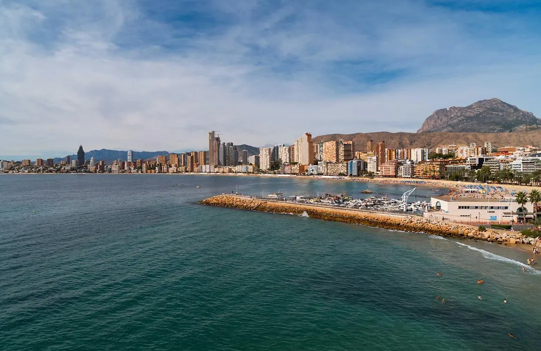 Limehome Benidorm Calle Mayor-1