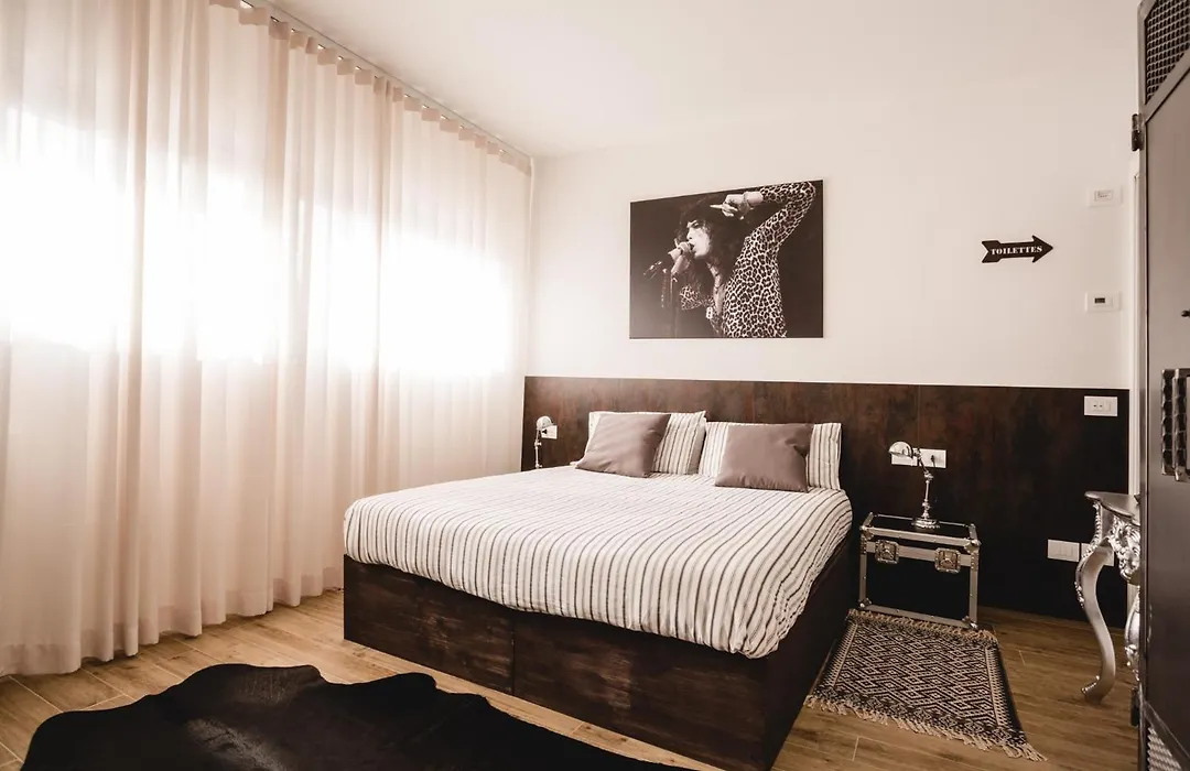 Lullaby B&B-1