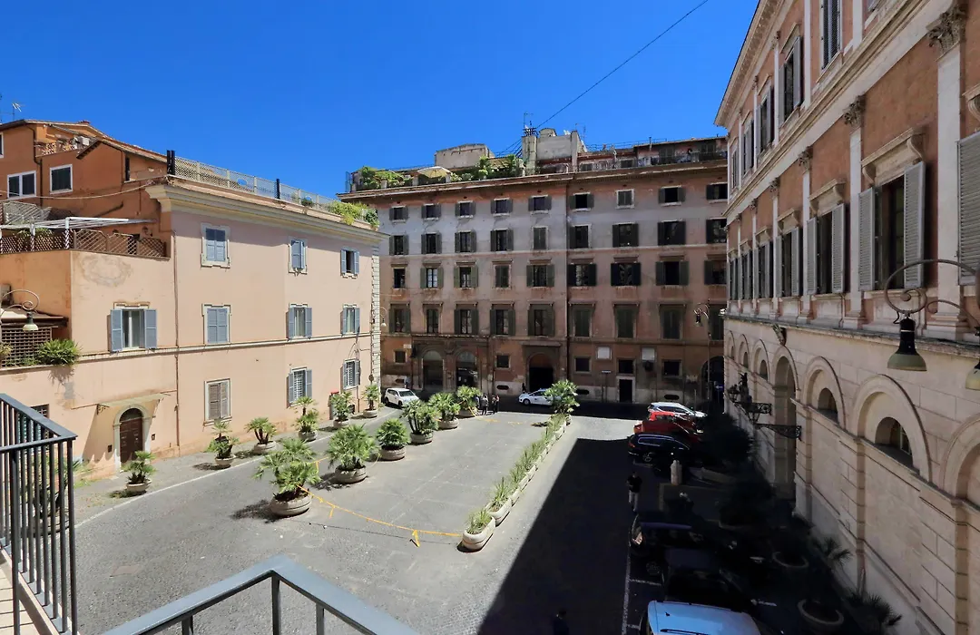 Piazza Venezia Grand Suite-1