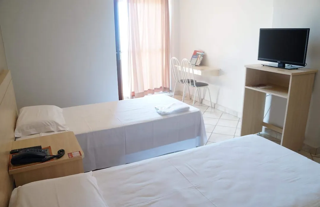 Manhuaçu Center Hotel-1
