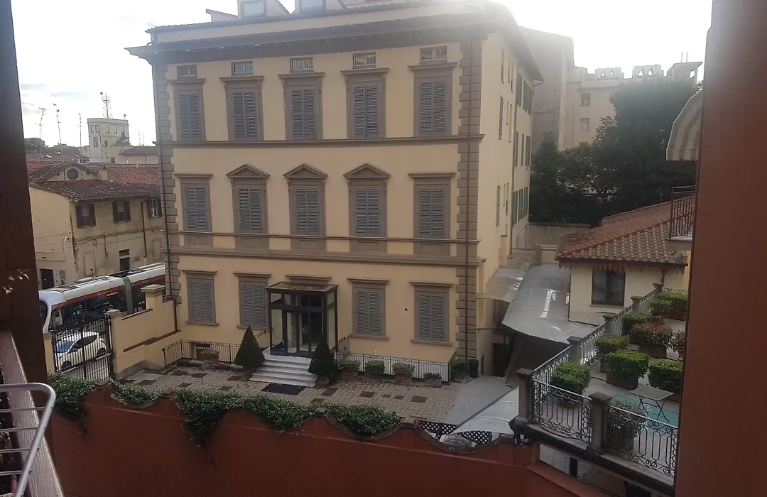 Florence Rooms Novella-1