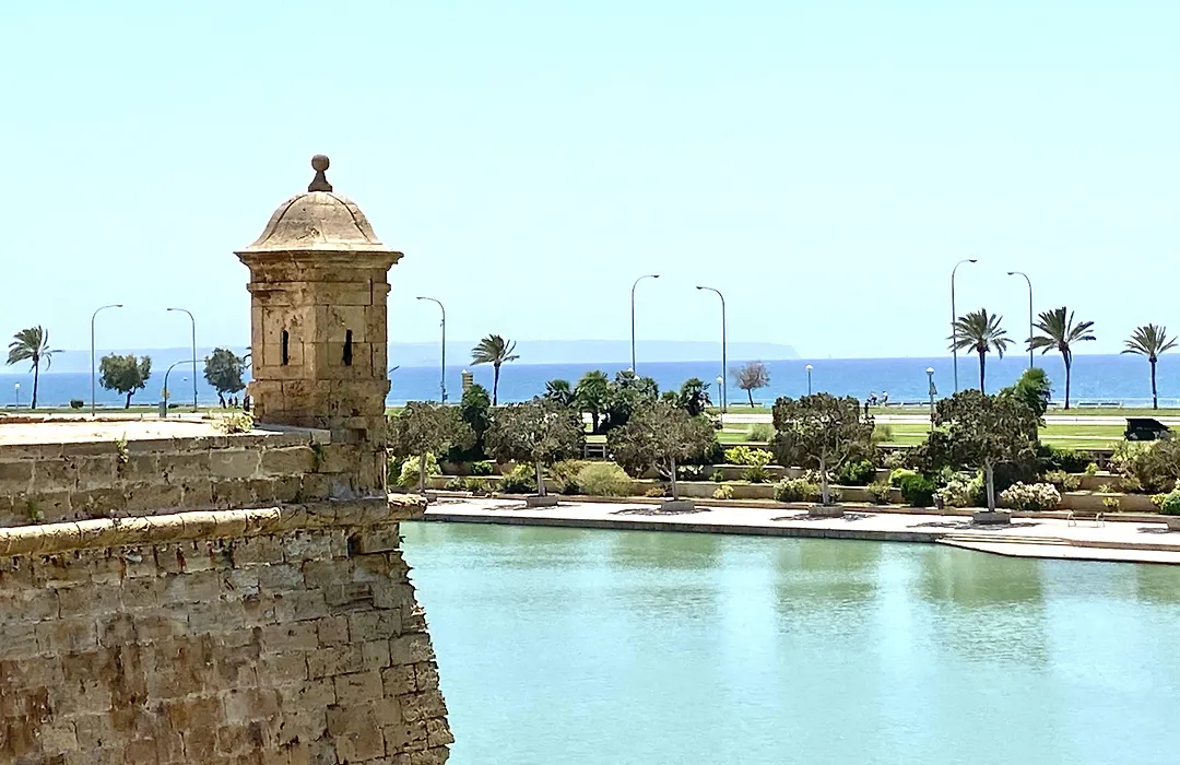 Vila Damunt-1
