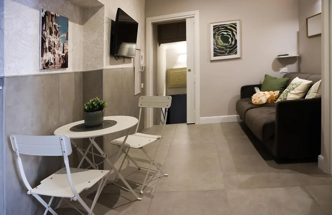 Salvator Rooms-1