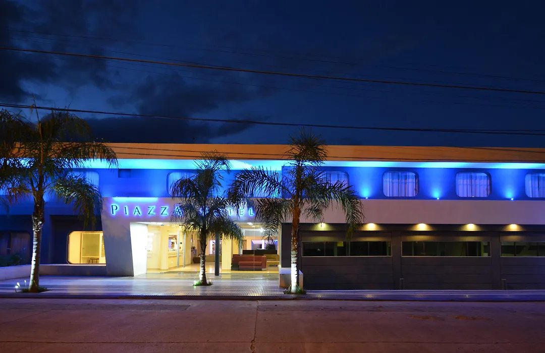 Piazza Hotel-1