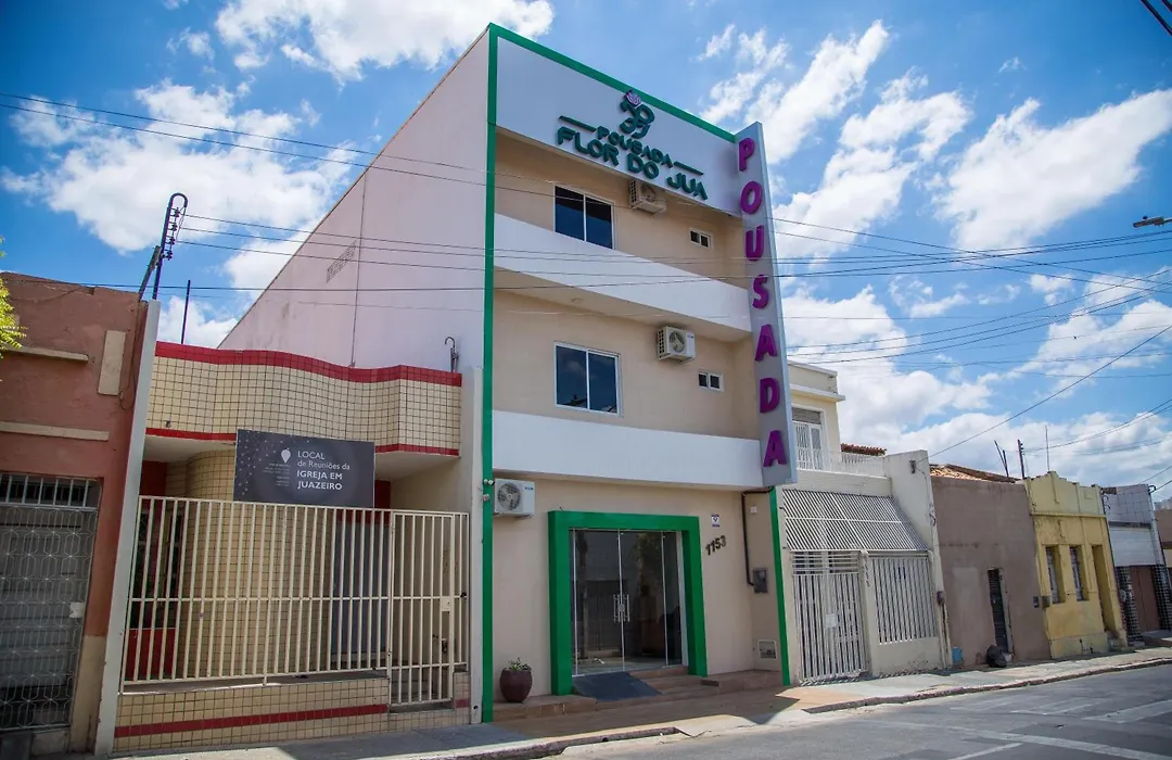 Hotel e Pousada Flor do Juá-1