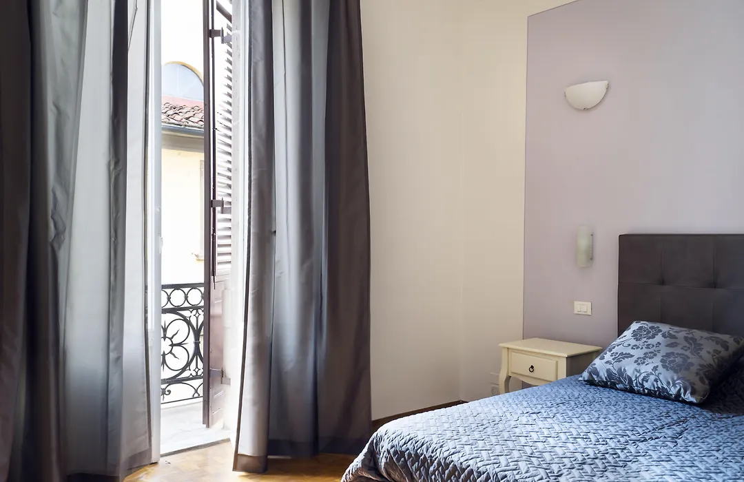 Live Florence Guest House-1