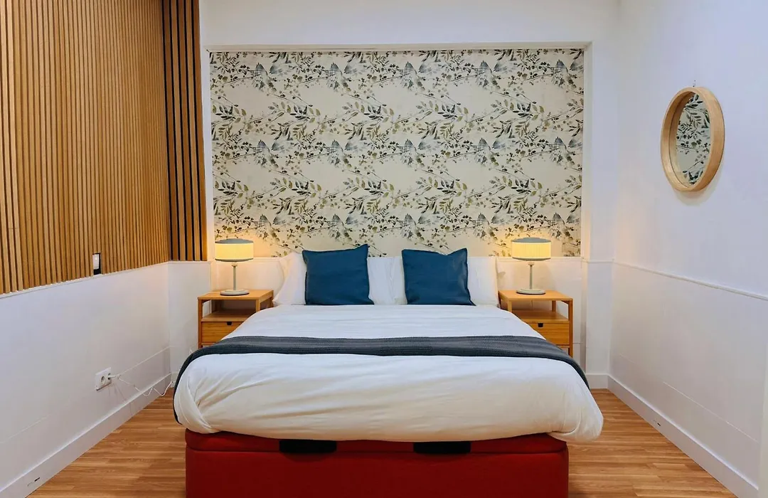 Hola Rooms-1