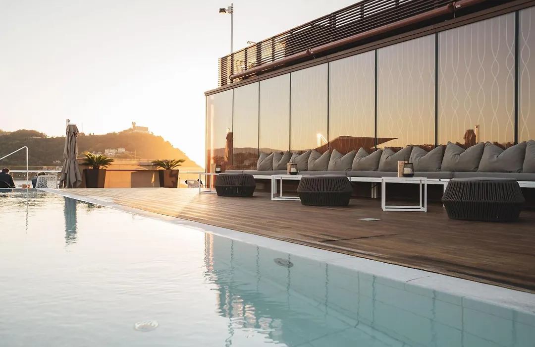 Lasala Plaza Hotel - Adults Only-1