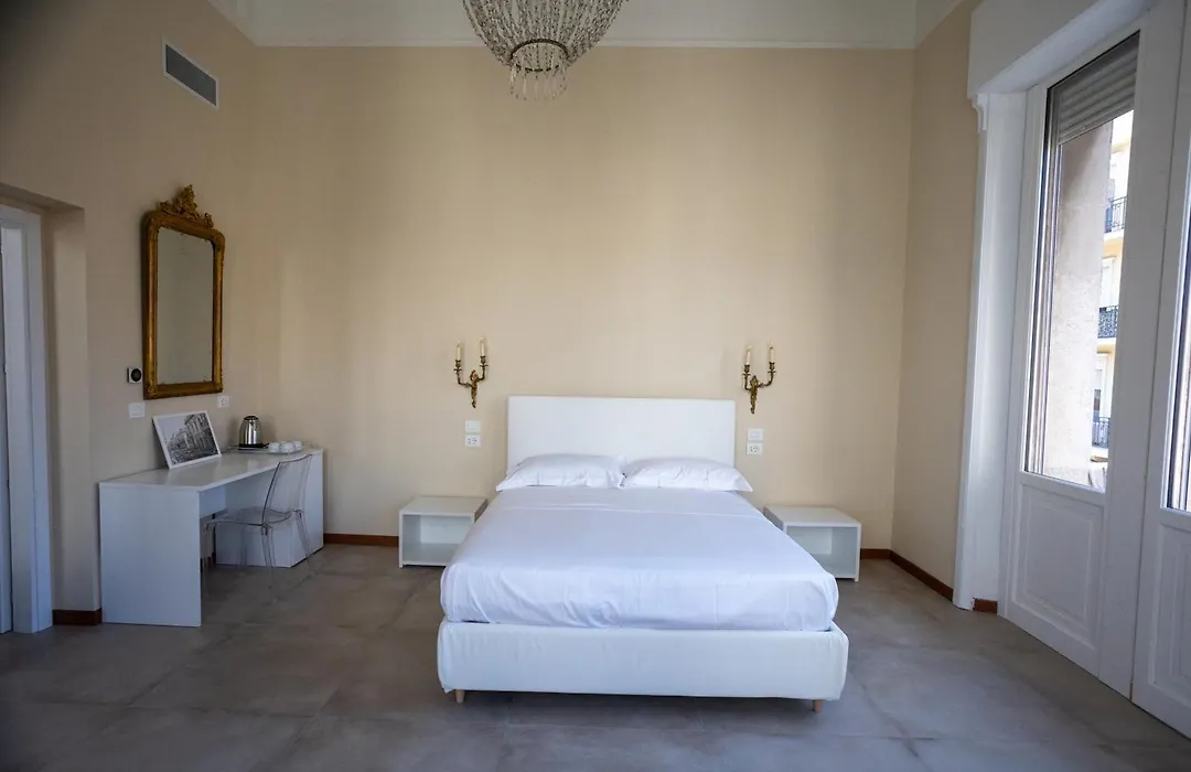 Poseidon B&B-1