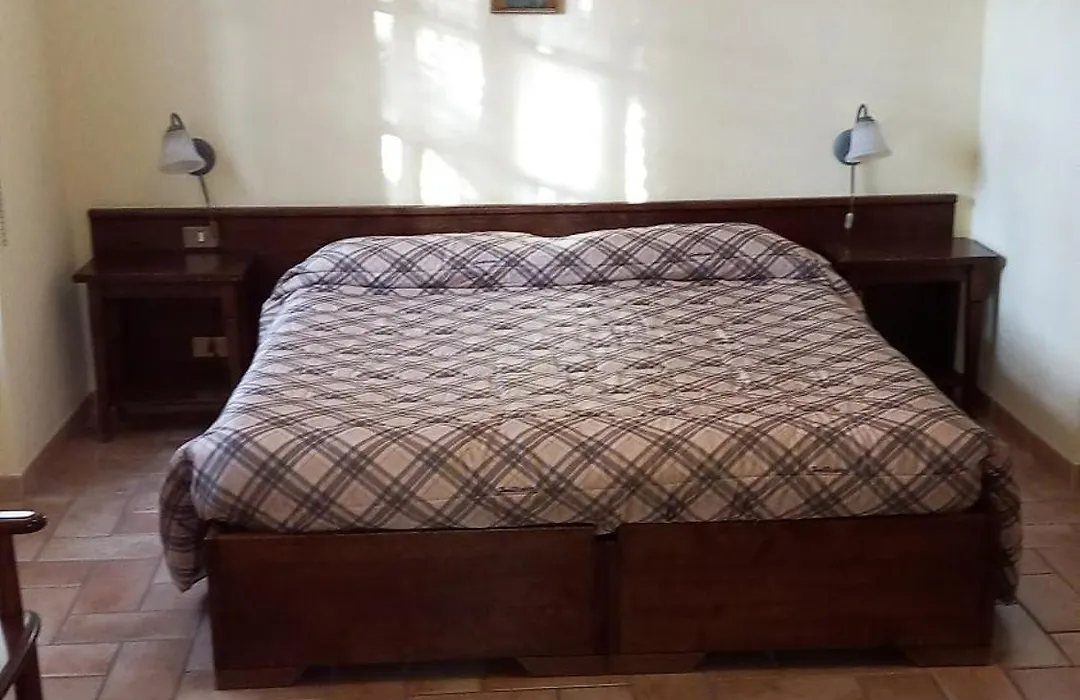 Casale Favilluta-1