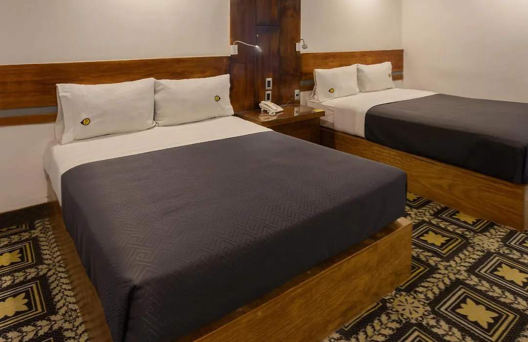 Hotel Escala Siglo XXI-1