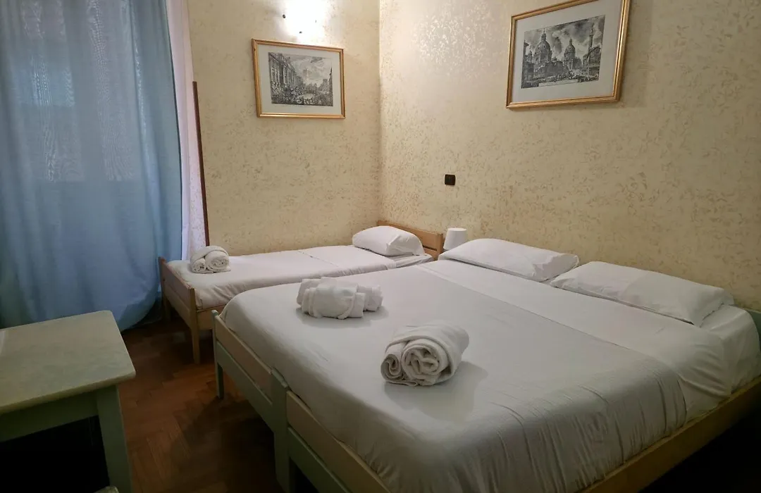 St. Peter'S Rooms Rome-1