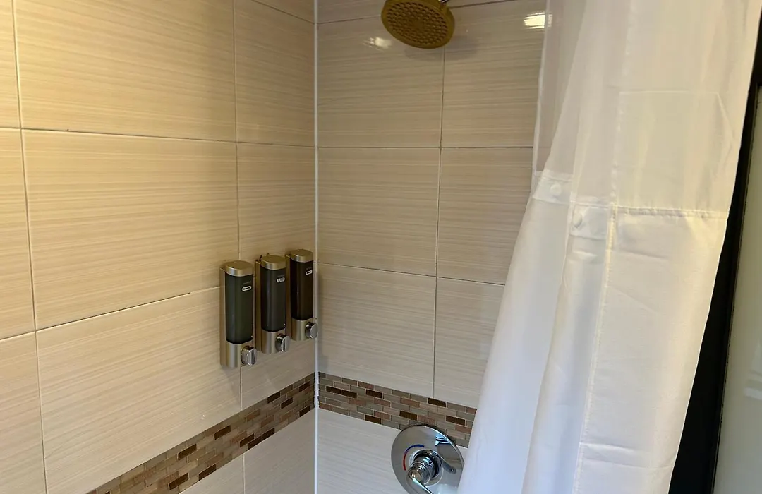 Hotel Richland Les-1