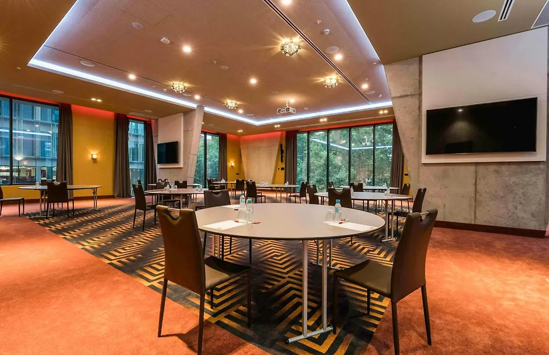 Leonardo Royal Hotel Barcelona Fira-1