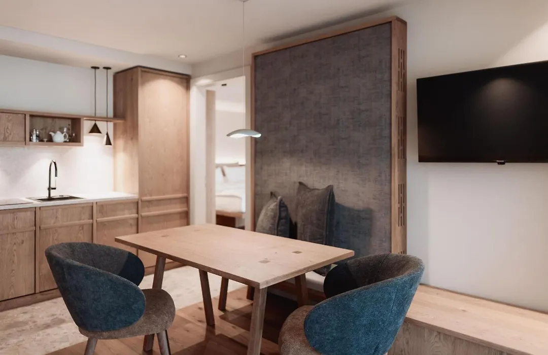 Zin Park Alpine Suites And Spa-1