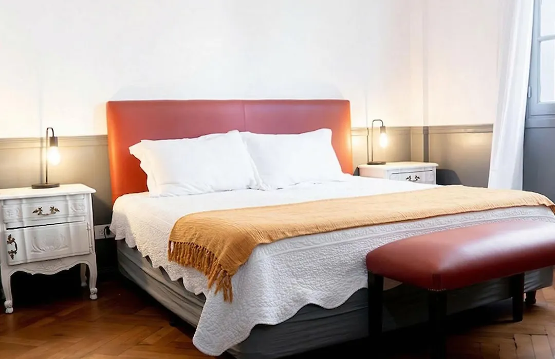 Moreno 820 By Dot Suites-1