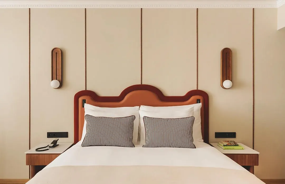 Hotel Condes De Barcelona-1