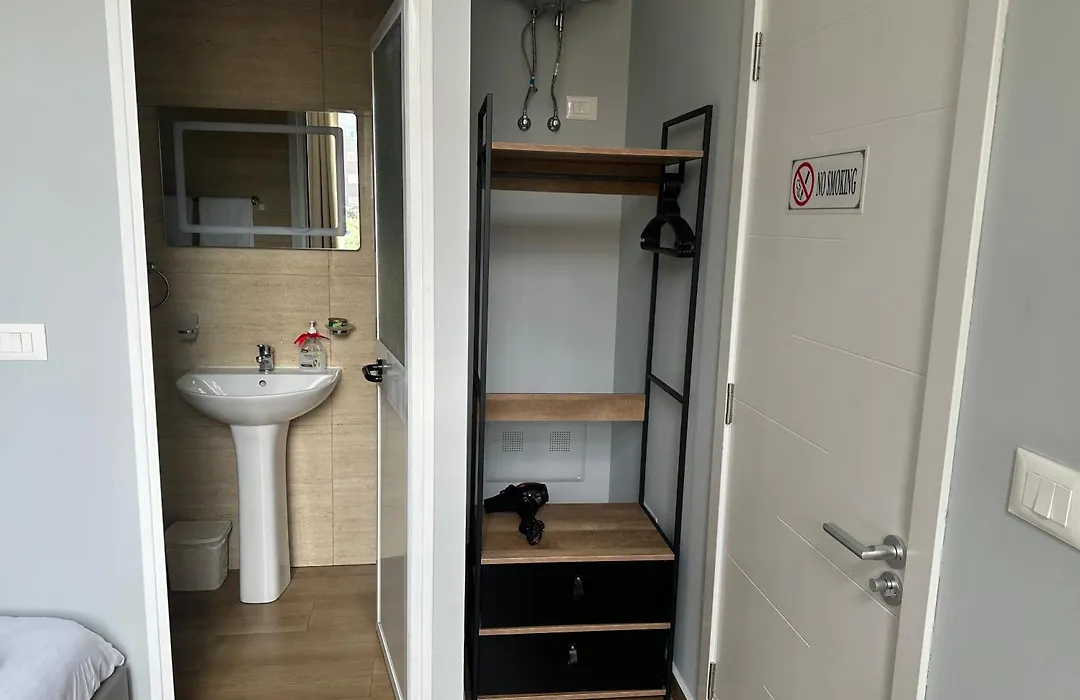 Auto Tana Guest House-1