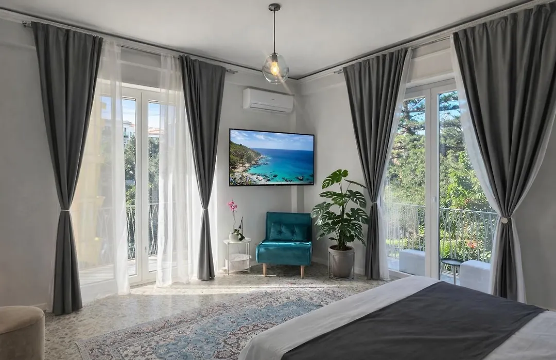 Ac Gold B&B Boutique Rooms & Suite-1