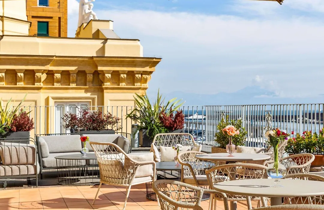 Mercure Napoli Centro Angioino-1