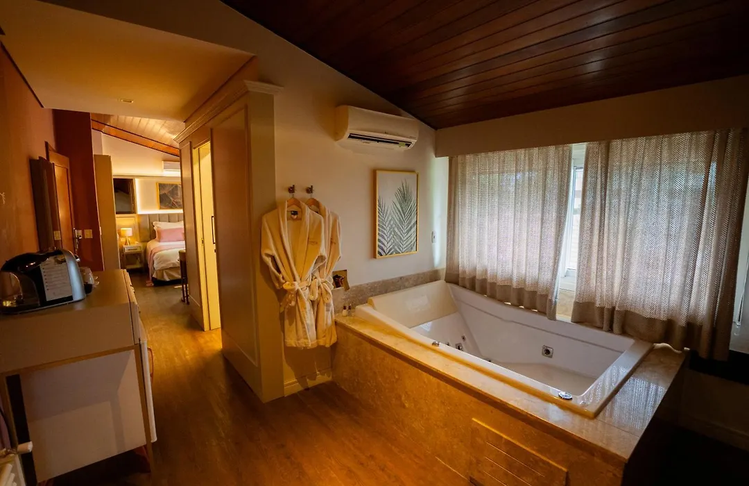 Blumen Hotel Boutique-1