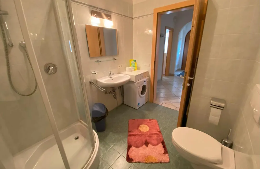 Saskia Apartments-1