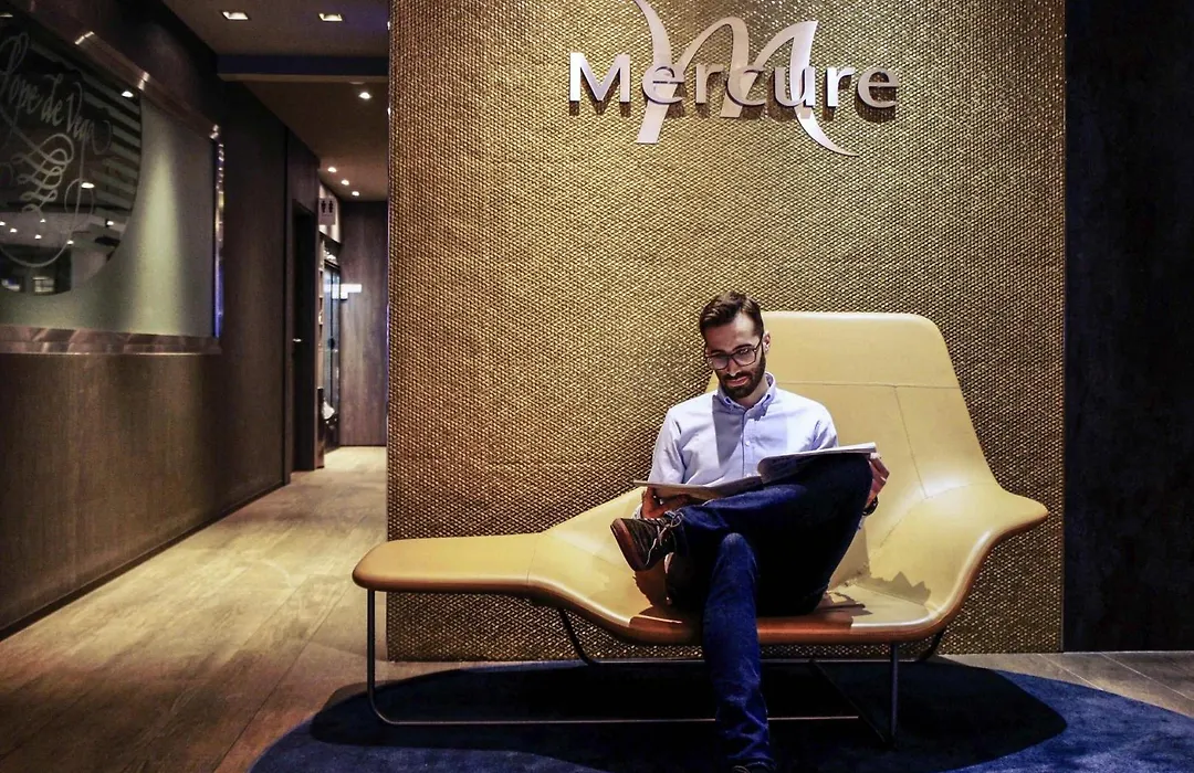 Mercure Madrid Centro-1