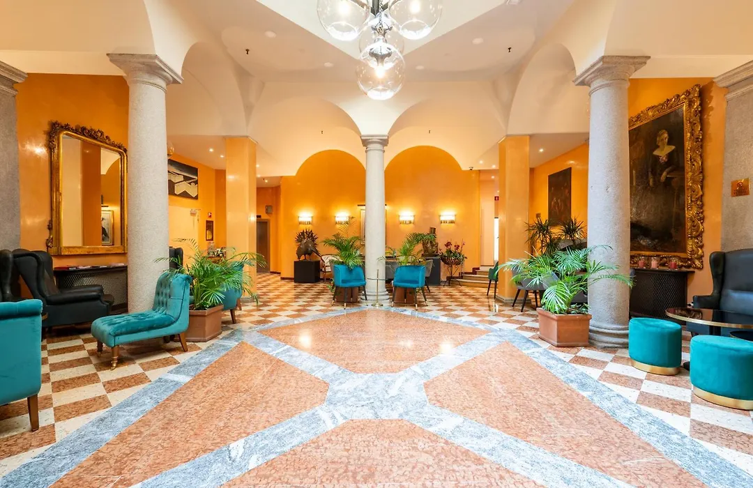 Hotel Regina-1
