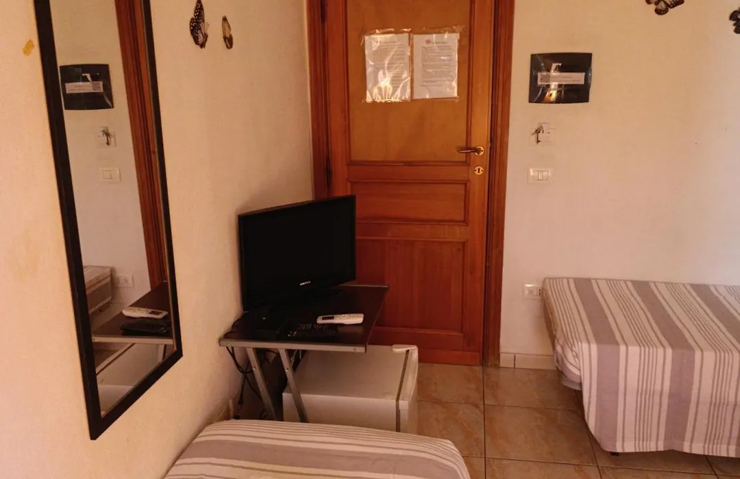 L'Aragosta Guesthouse-1