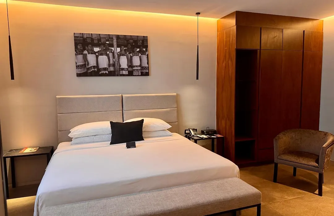 Ontico Urban Design Hotel-1