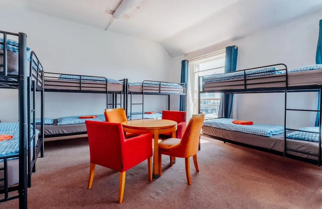 Eden Quay Guesthouse Private Rooms-1