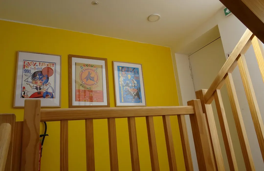 Hostel20 Bayonne-1