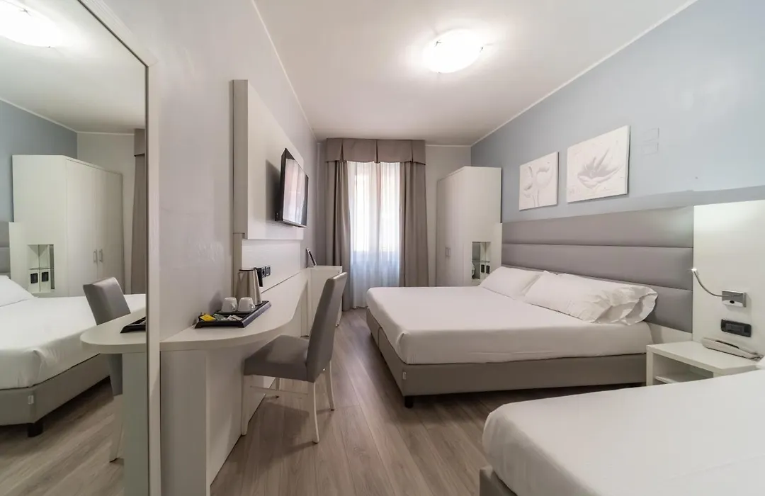 Hotel University-1