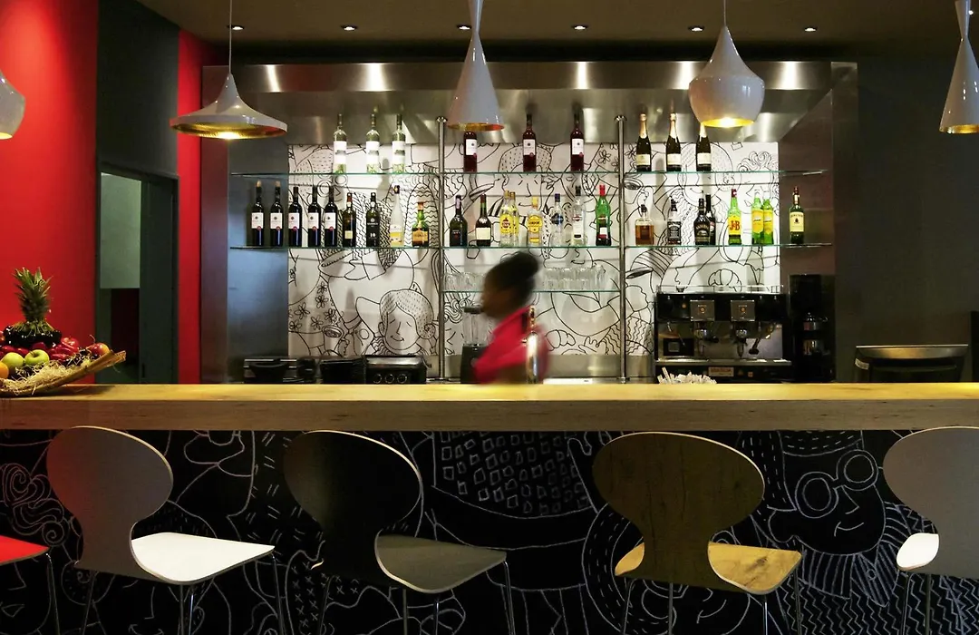 Hotel Ibis Lisboa Saldanha-1