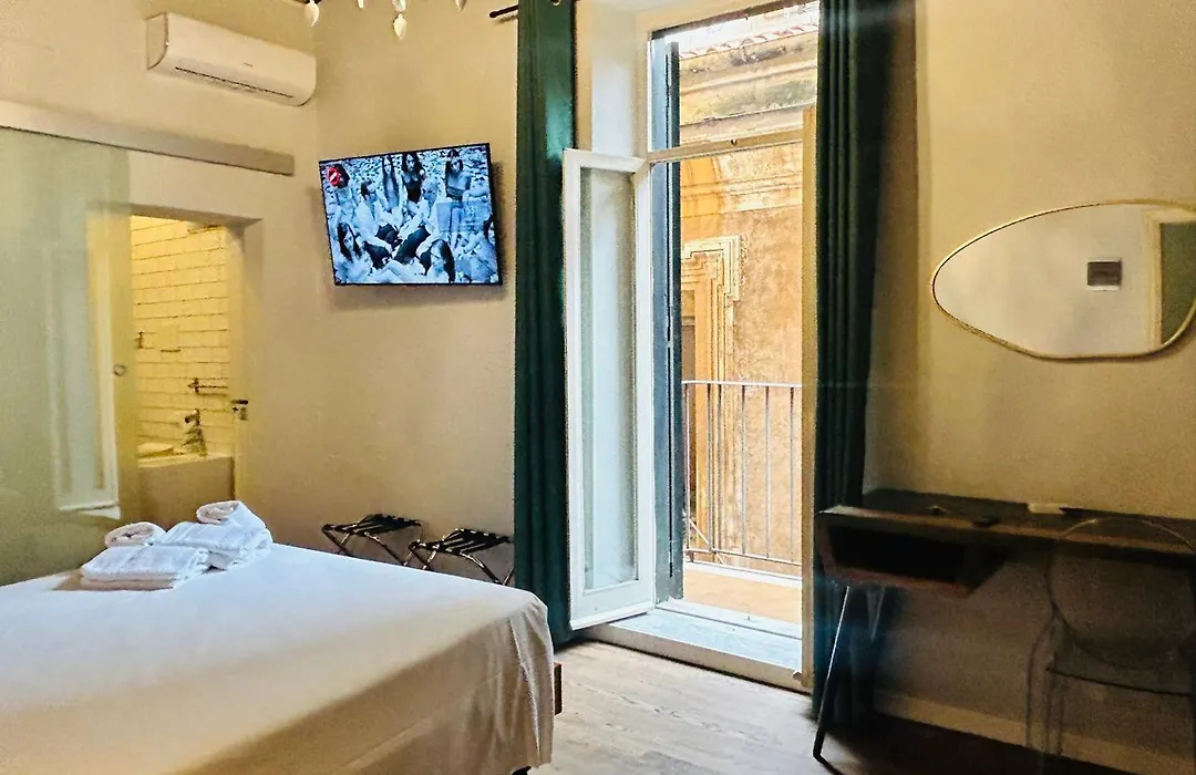 Cenci Bed&Breakfast Fontana di Trevi-1