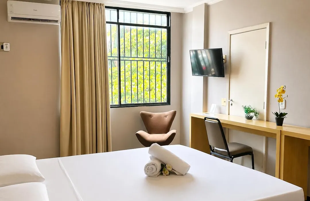 Hotel Diplomat By Bsb Inn-1