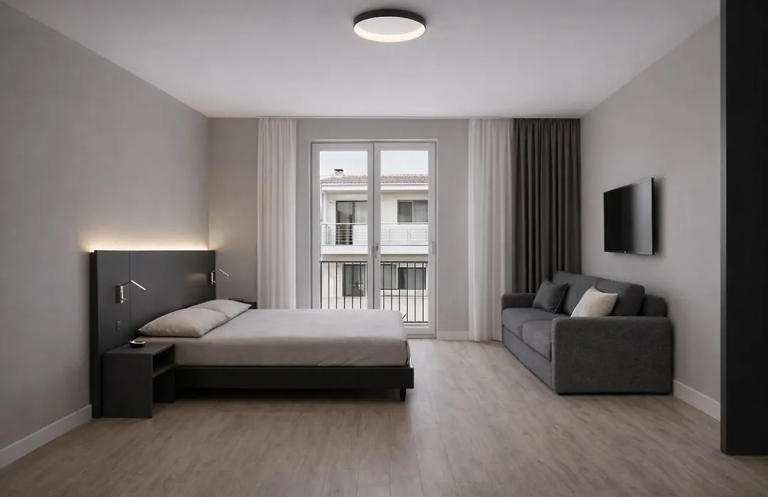 Hotel Myriam-1