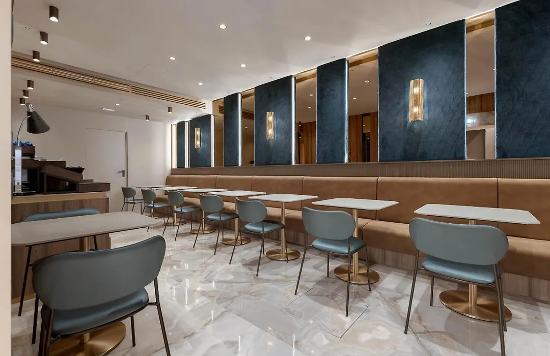 Hotel Atmosphere-1