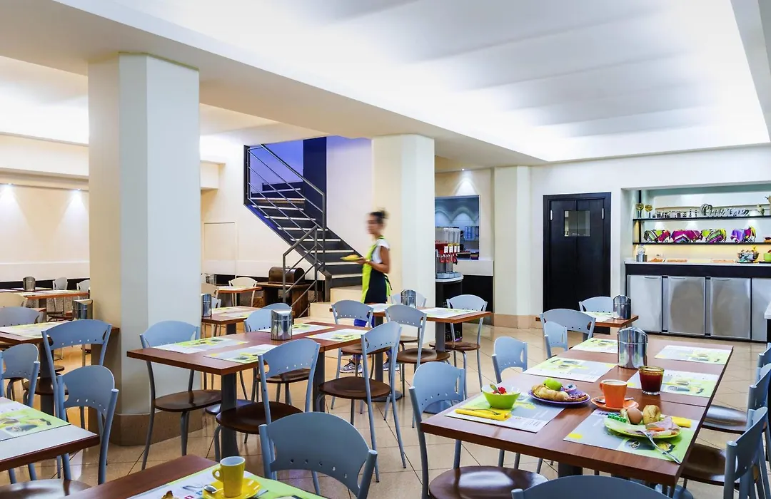 Ibis Styles Milano Centro-1