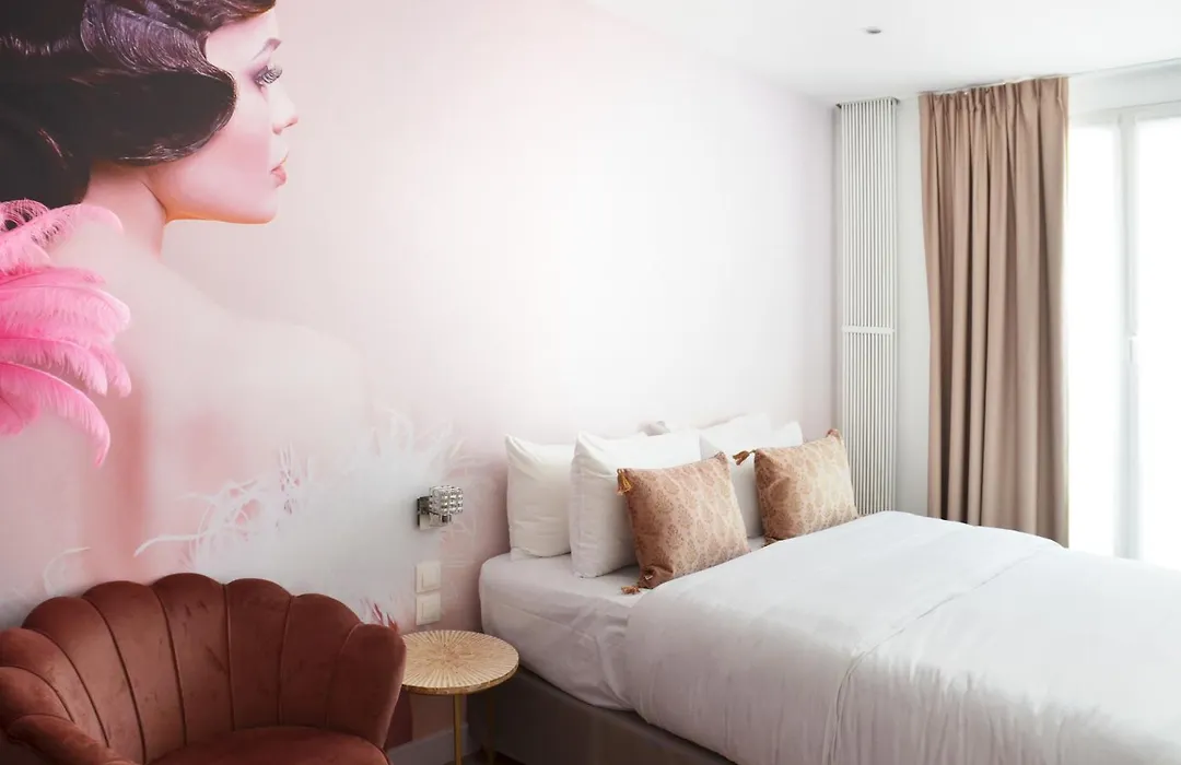 Glam'S Hotel-1
