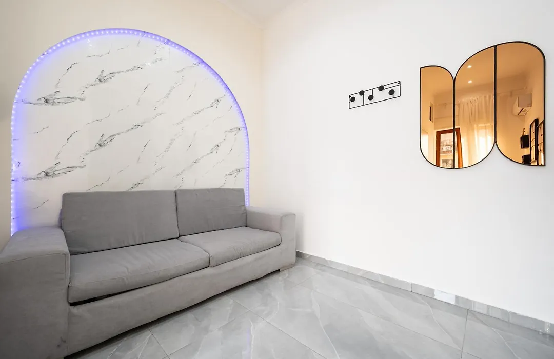 Giordano Suite Center-1
