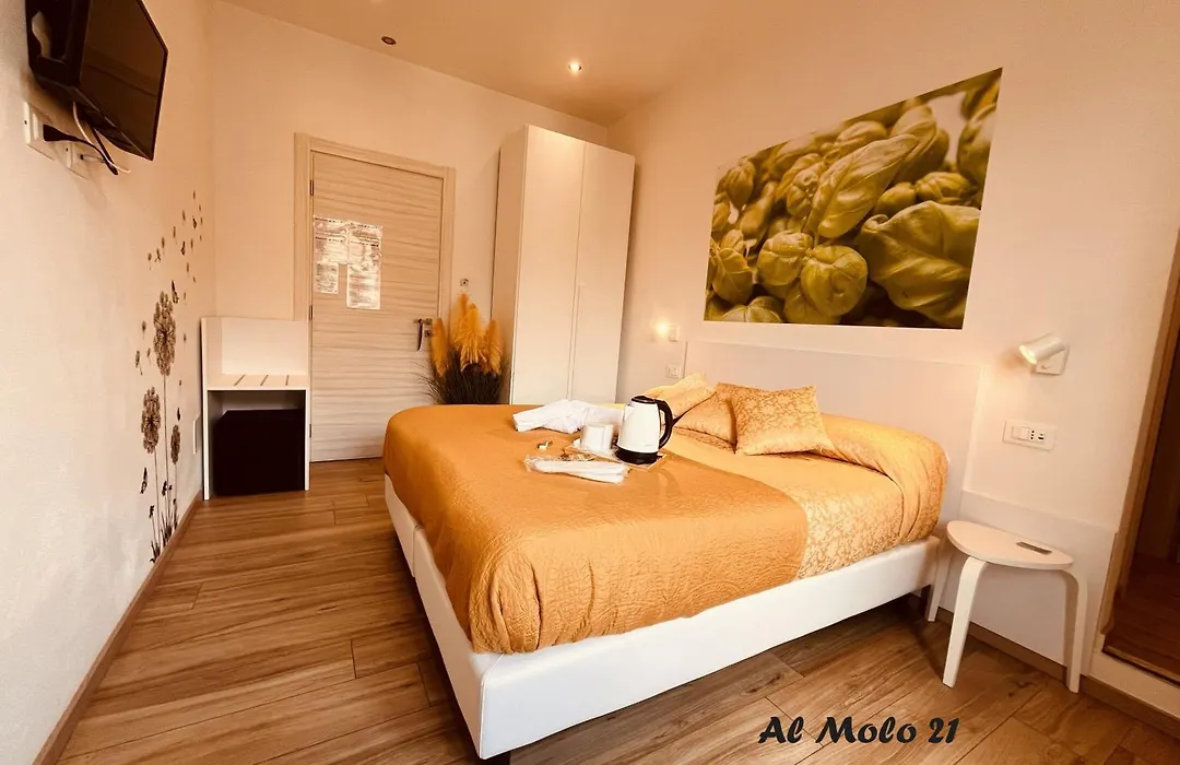 Al molo 21-1